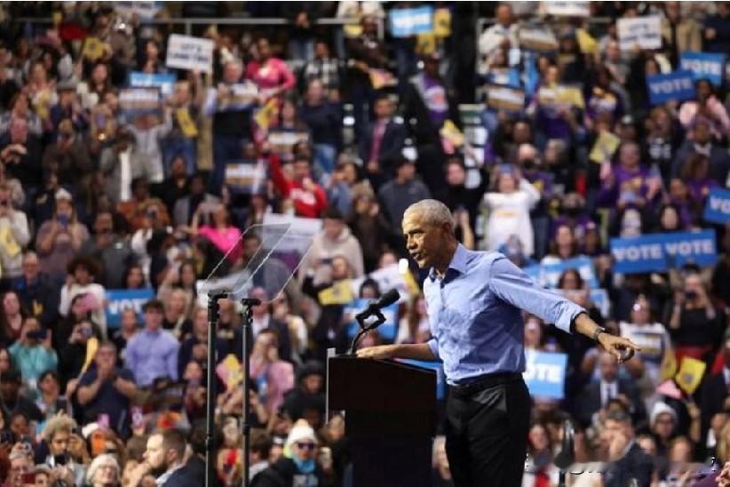 奥巴马告诉民主党人反对特朗普的“无法无天和鲁莽”。
路透社)——美国前总统巴拉克