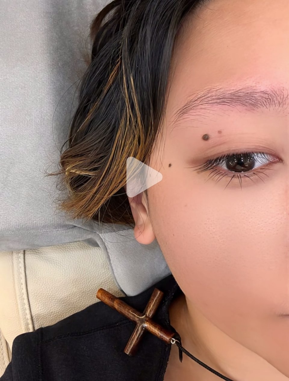 我很想问一下陈十空这张脸上长了个瘤坠的木竹为什么天天意淫女豆粉丝会看上她家耀祖 