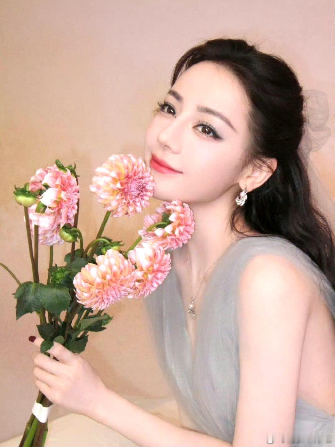迪丽热巴发型刘涛这个巴巴好美呀[哇]仙女吗你是 ​​​
