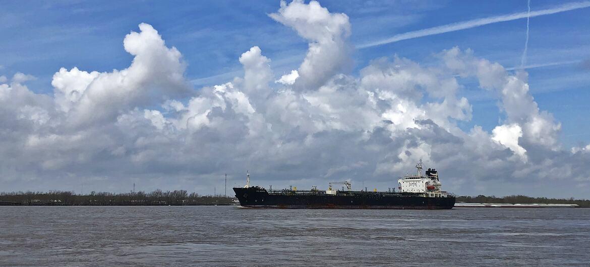 2026年4月22日 人道主义援助
随着波斯湾危机持续，依赖经由霍尔木兹海峡运输