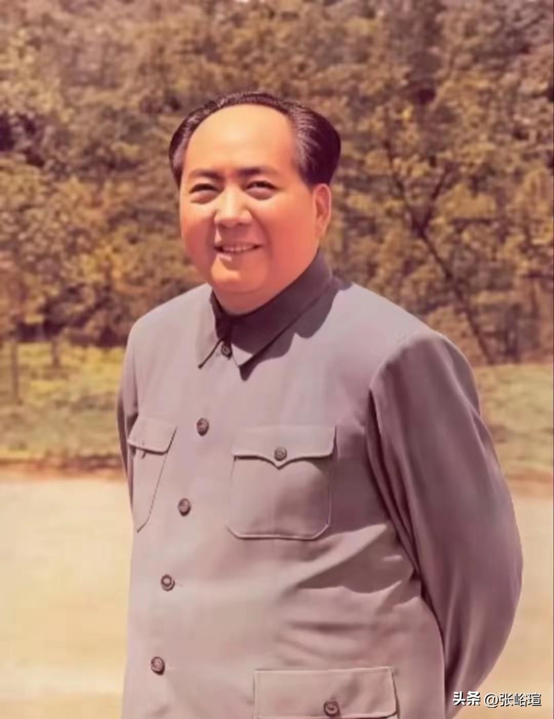 毛主席是中国人民心中最伟大的骄傲[玫瑰][玫瑰][玫瑰]