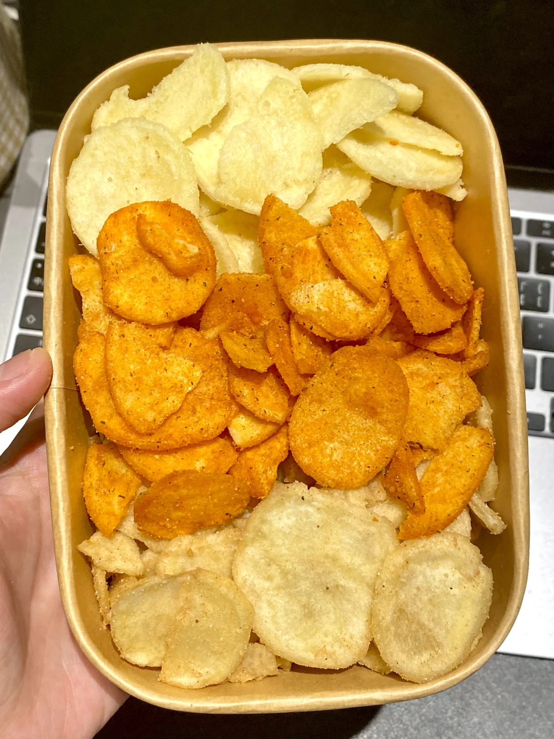 可恶是厚切的！这年头薯片都这么懂事了！