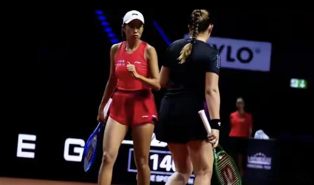 张帅又赢了张帅冲击赛季第四冠 又赢了！张帅携奥斯塔彭科晋级斯图加特女双决赛，今晚