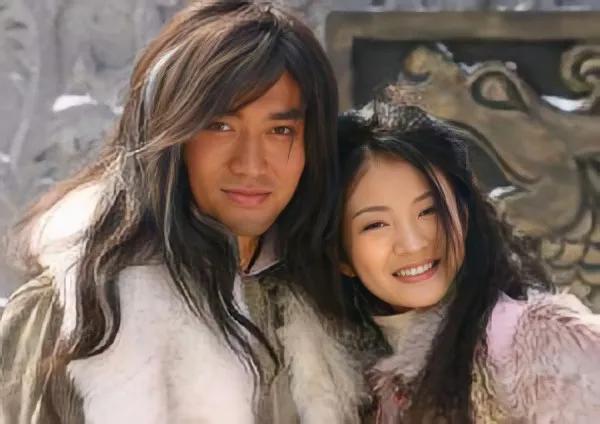 金庸笔下程灵素让很多读者意难平，那么胡斐为何就是看不上程灵素？让大家看看原著中，