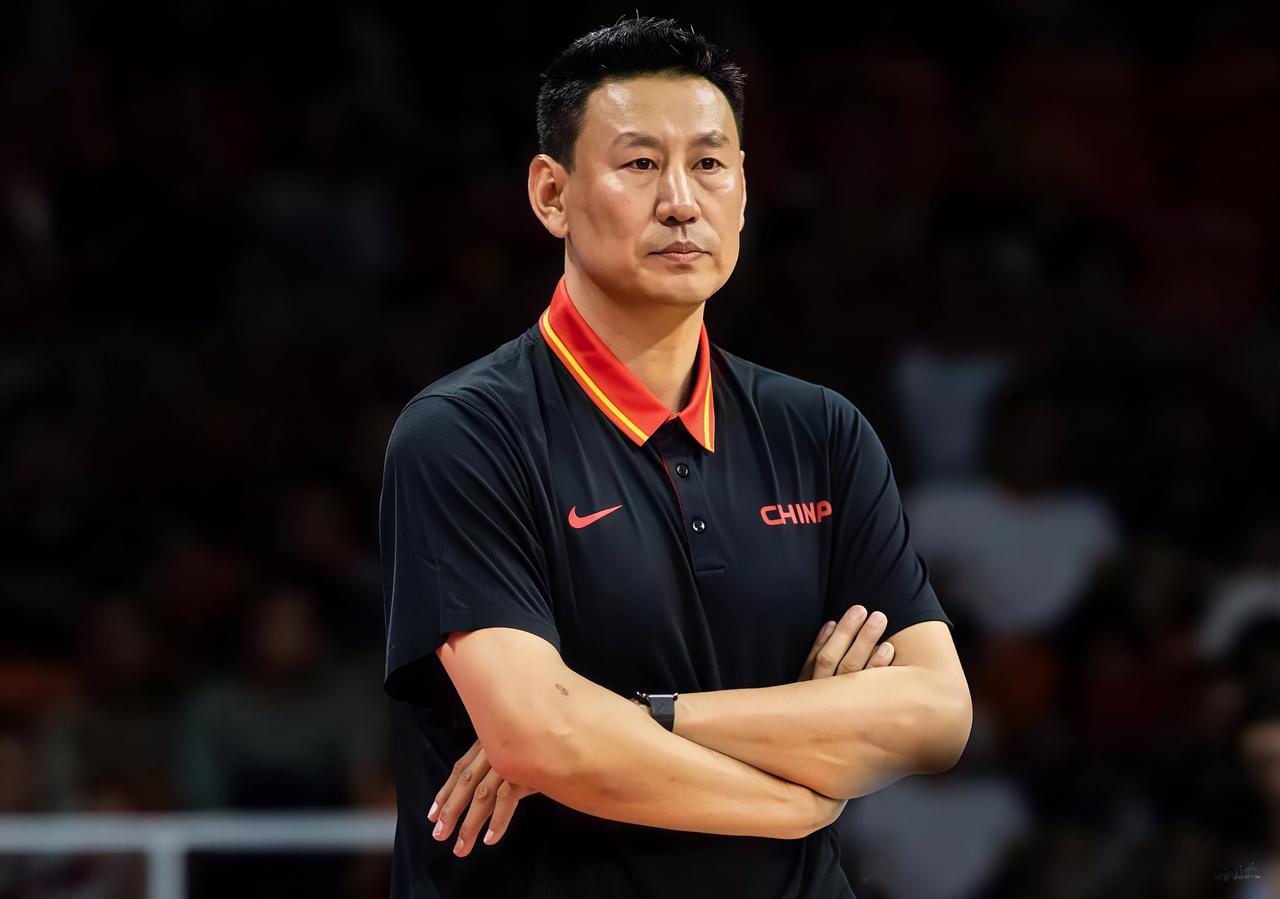 李楠面前多了两道“烧脑题”。
一是巴里.布朗这把攻击尖刀，与其他进攻点的火力平衡