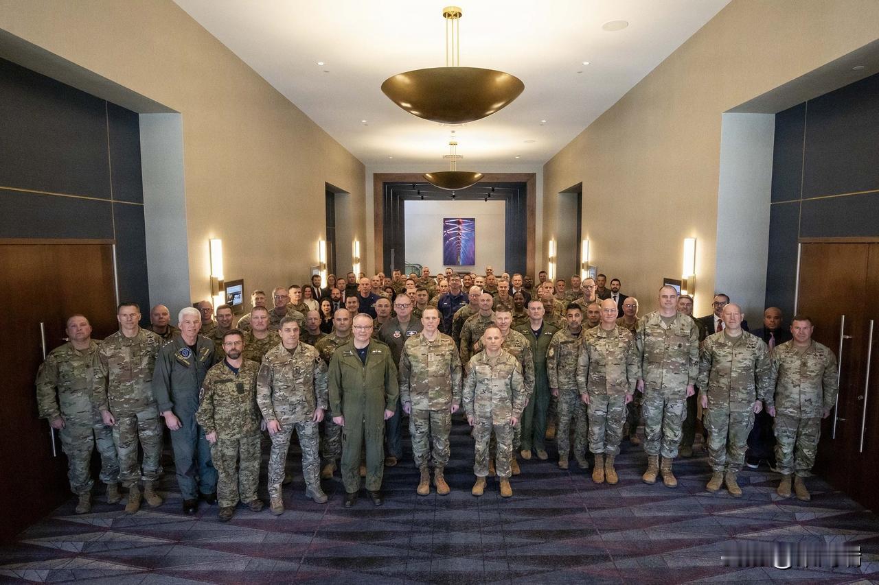 北美航空航天防御司令部 (NORAD) 和 美国北方司令部 (USNORTHCO