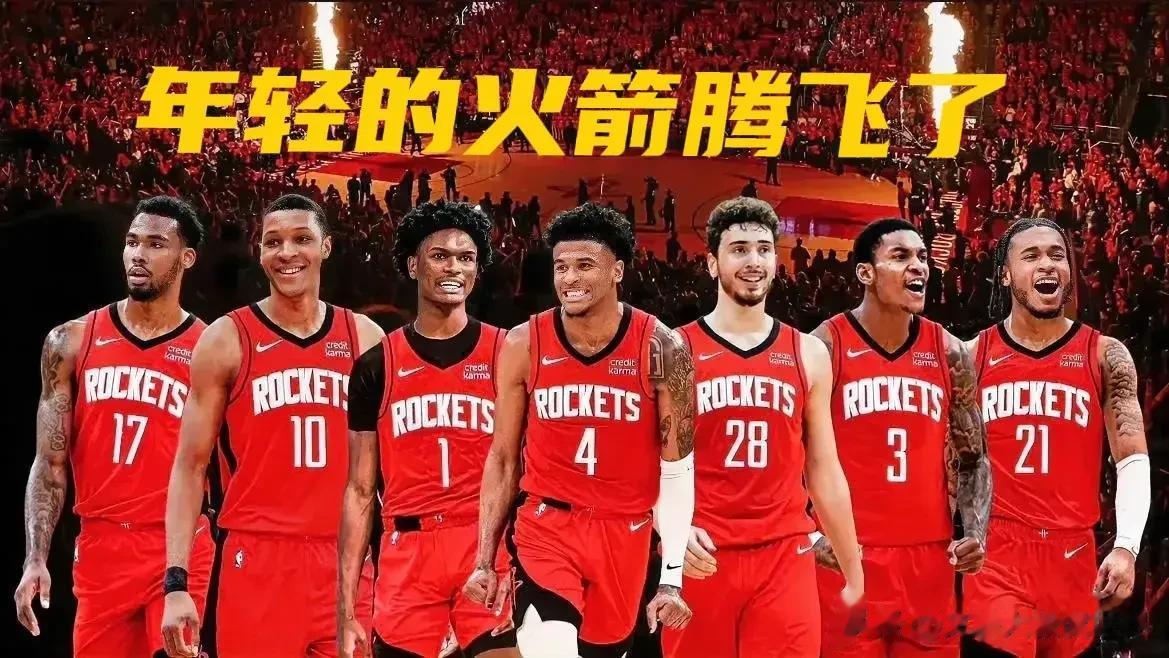  
北京时间7月30日NBA火箭队前锋球员小贾巴里.史密斯训练赛完接受随队记者采