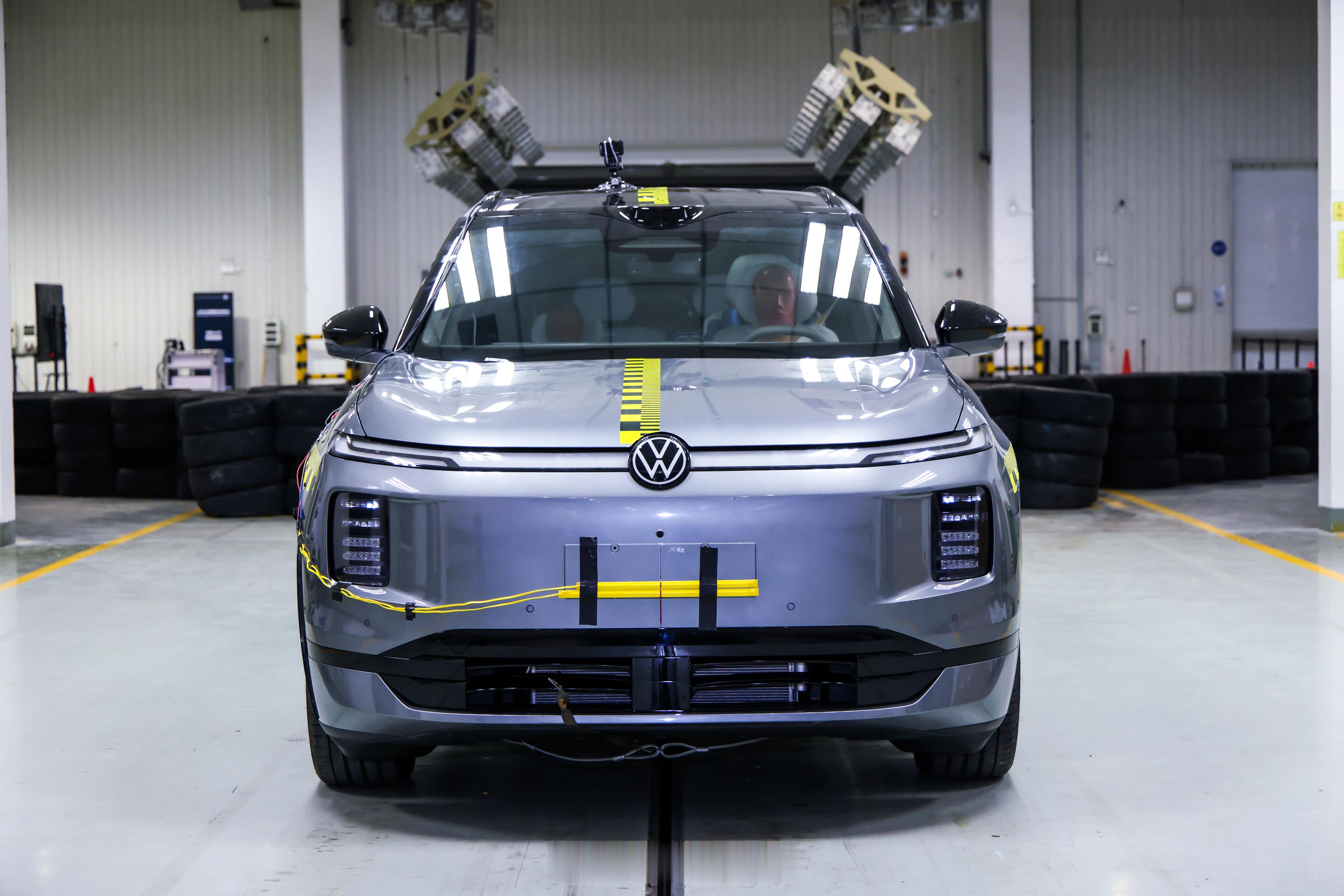 参加完上汽大众ID.ERA碰撞安全体验日，我对ID.ERA 9X的判断更明确了：