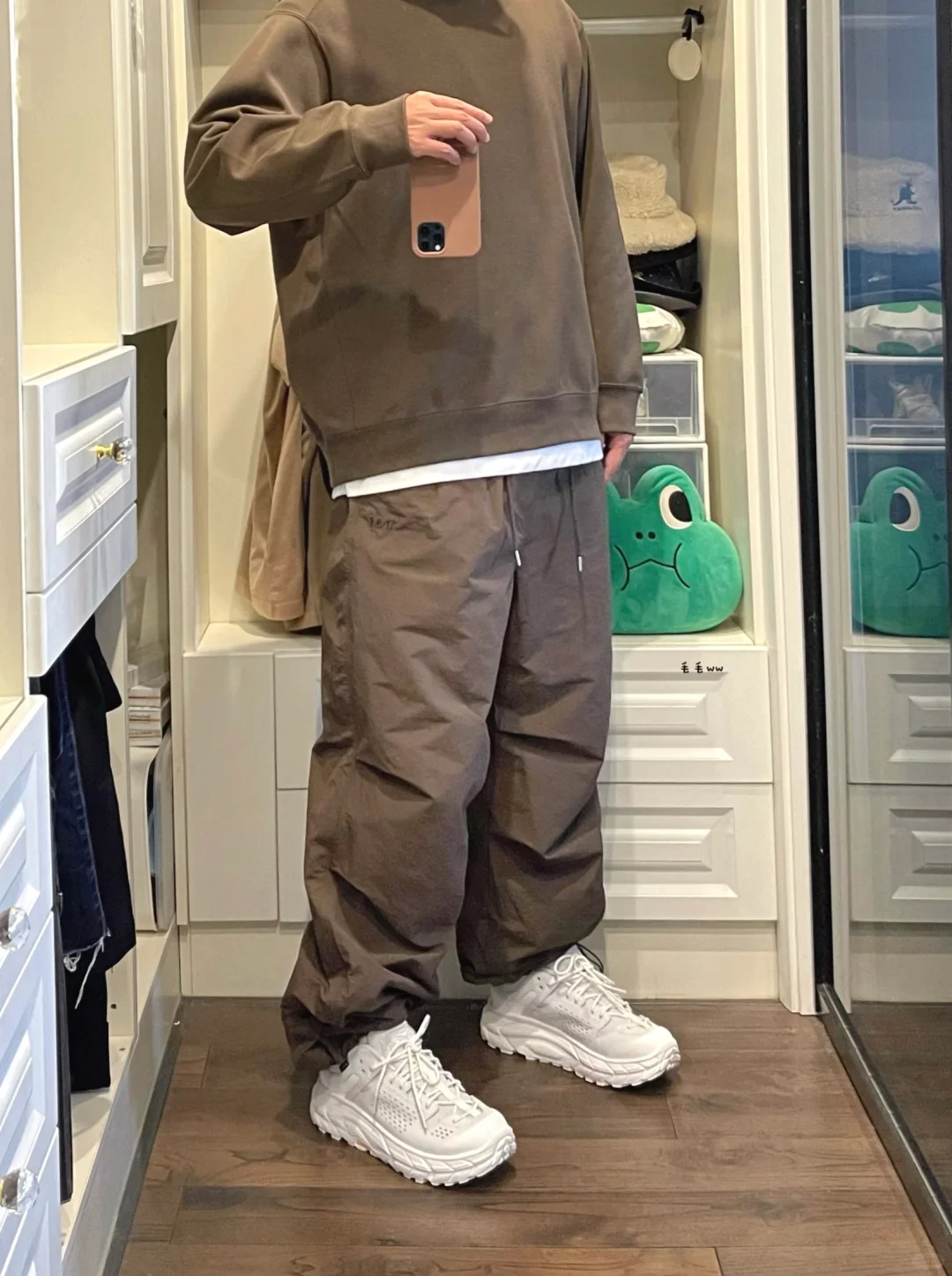 美拉德色系｜工装裤穿搭