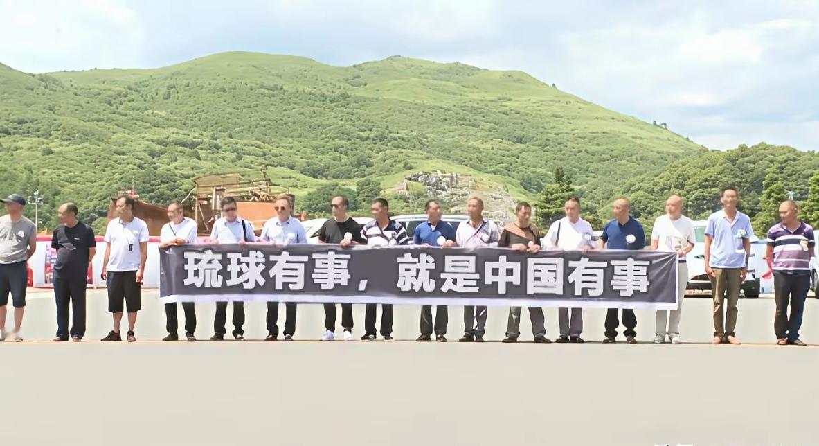 最强回怼来了，针对高市早苗的台湾有事，就是日本有事，中国网友不愿意了，以牙还牙，