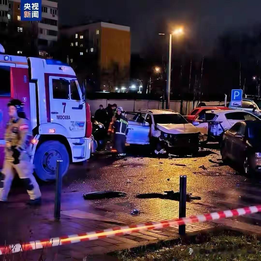 俄罗斯现在和伊朗一样，内部已经被渗透成了筛子。
      就在俄乌和谈的关键时