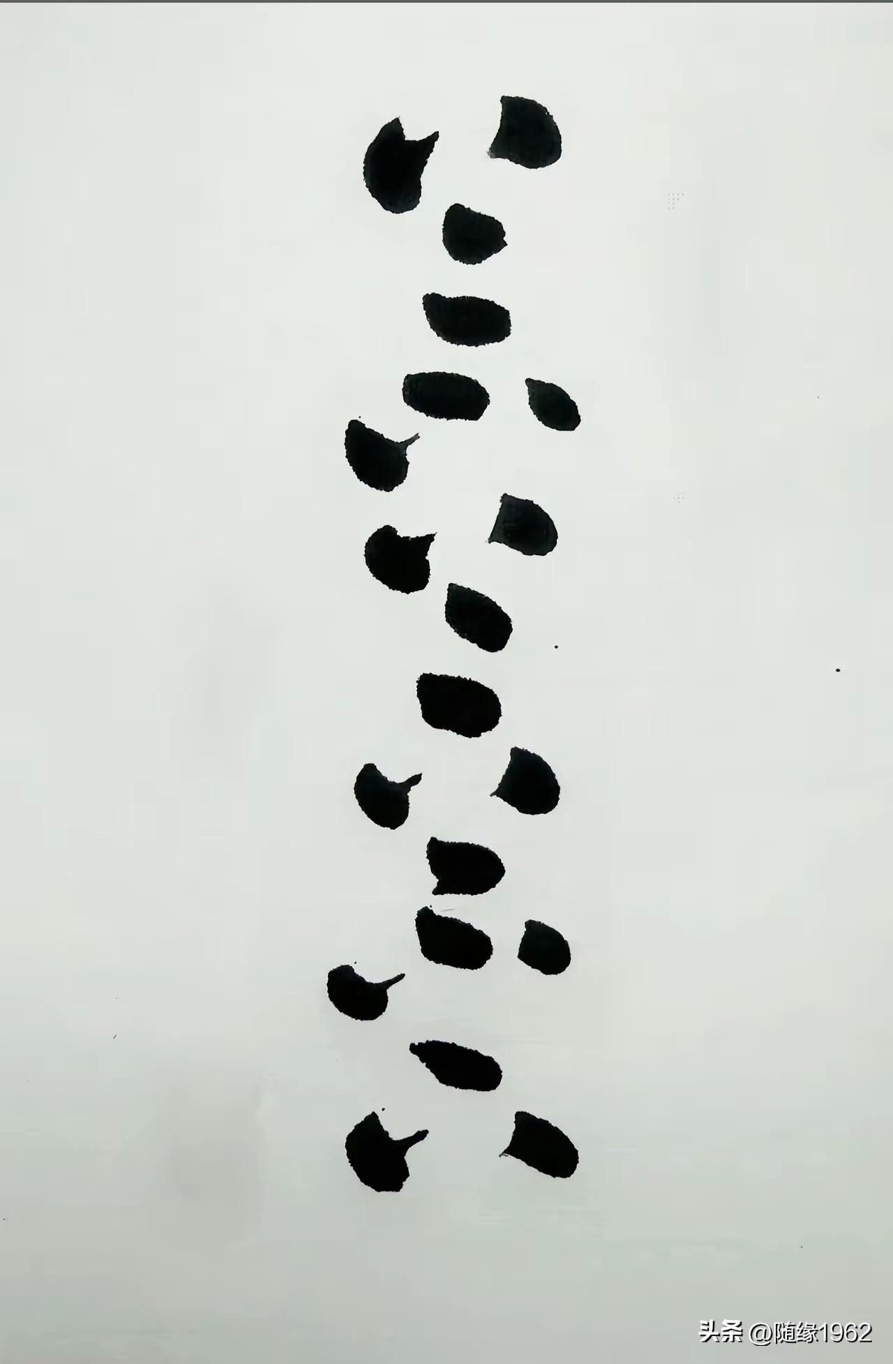 有人说这是6个字，我怎么看都像一群小科蚪。
      友友们，您能看出这是6个