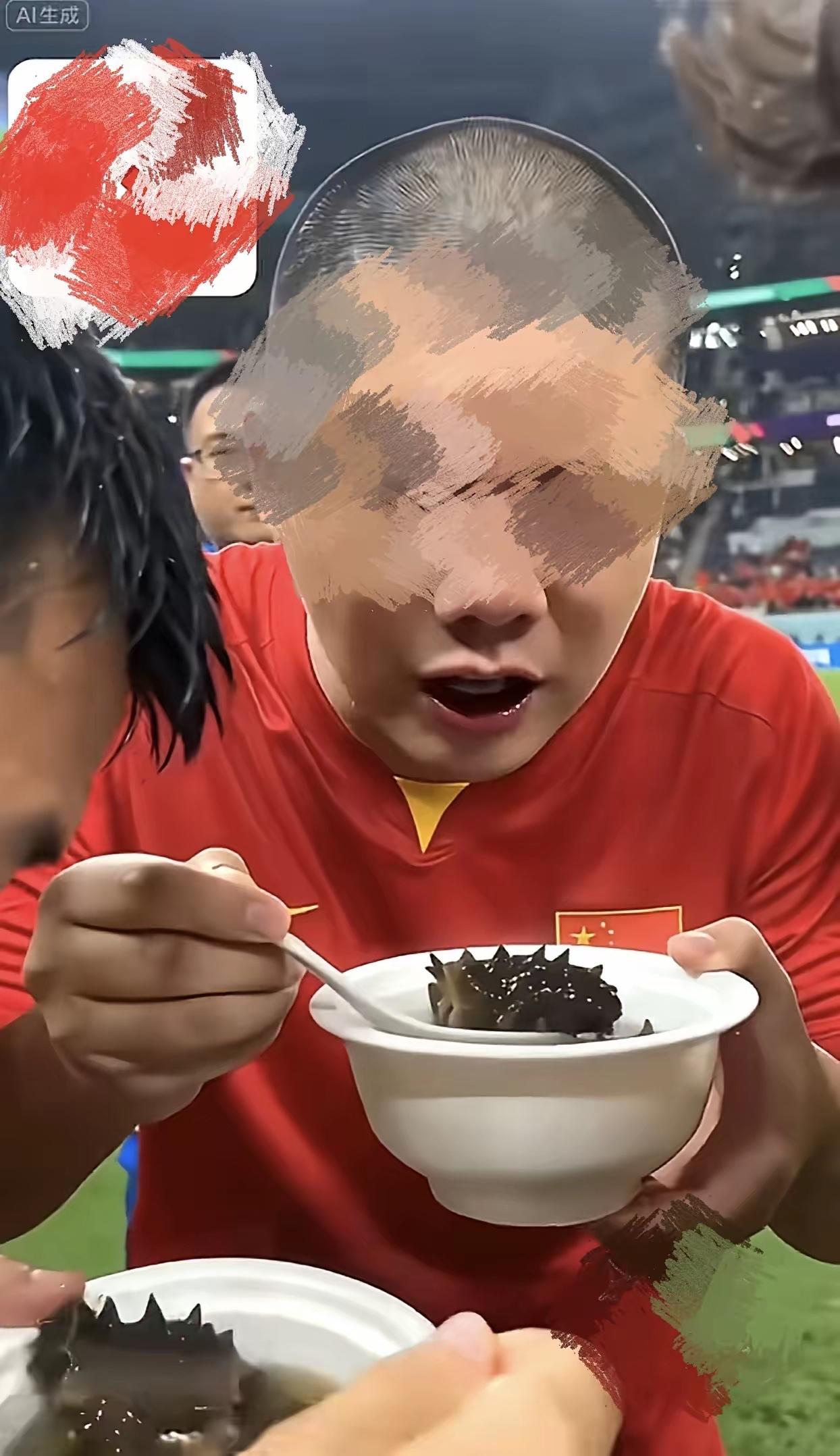 很多球迷心里一直纳闷，咱们国内不缺热爱足球的孩子，怎么拔尖的苗子总寥寥无几，深究