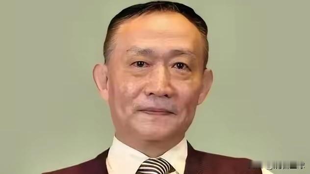 那个被限流的“大嗓门”，昨天被国家一纸公告盖章了
前几天我发卢麒元讲离岸信托的视