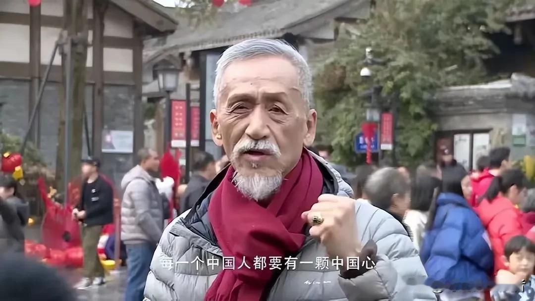 华语乐坛泰斗陈彼得去世。
生于成都，3岁到台湾，老爷子算落叶归根了，遗憾没看到台