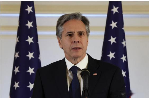 美国国务卿表示：乌克兰的成功反攻可能会迫使俄罗斯通过谈判结束战争。
6 月 12