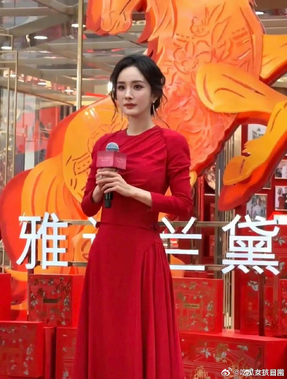 三大85花今日活动图：杨幂、赵丽颖、唐嫣，三位状态如何？