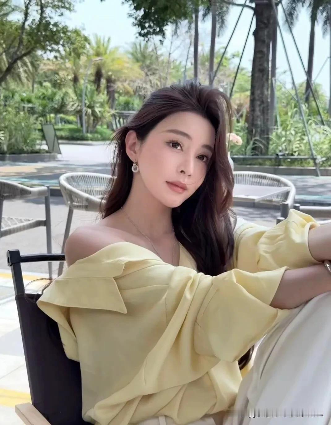 夏日生活打卡季美玉无瑕，红尘一刹那这一世的繁华