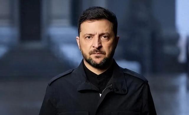 乌克兰打成废墟了，全世界都在骂普京是侵略者！你真以为把这笔账算在普京头上就完事了