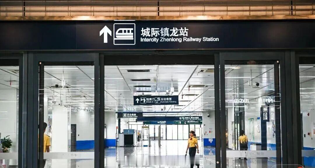 国铁头条【穗深城际铁路全线即将贯通运营 广深两地机场最快100分钟内可达】穗深城