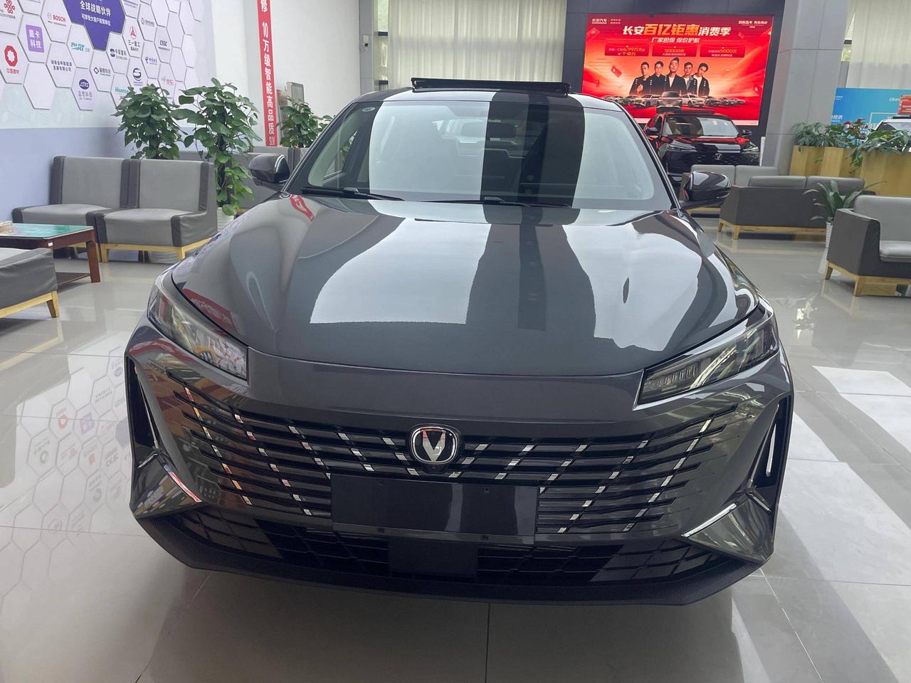 不吹不黑，长安汽车质量怎么样毕竟是有164年历史了，长安汽车整体质量可靠稳固，在