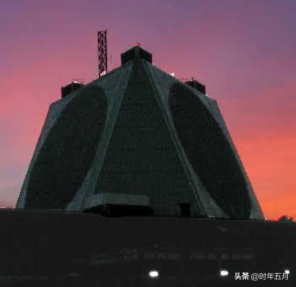 《外交政策》杂志刚刚证实：

伊朗摧毁了卡塔尔境内爱国者/萨德系统核心的庞大而昂