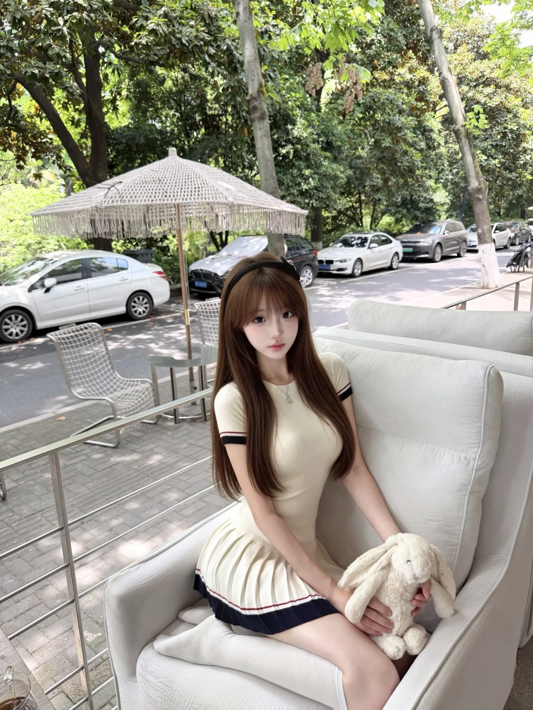 你说去逛街我说在开会。