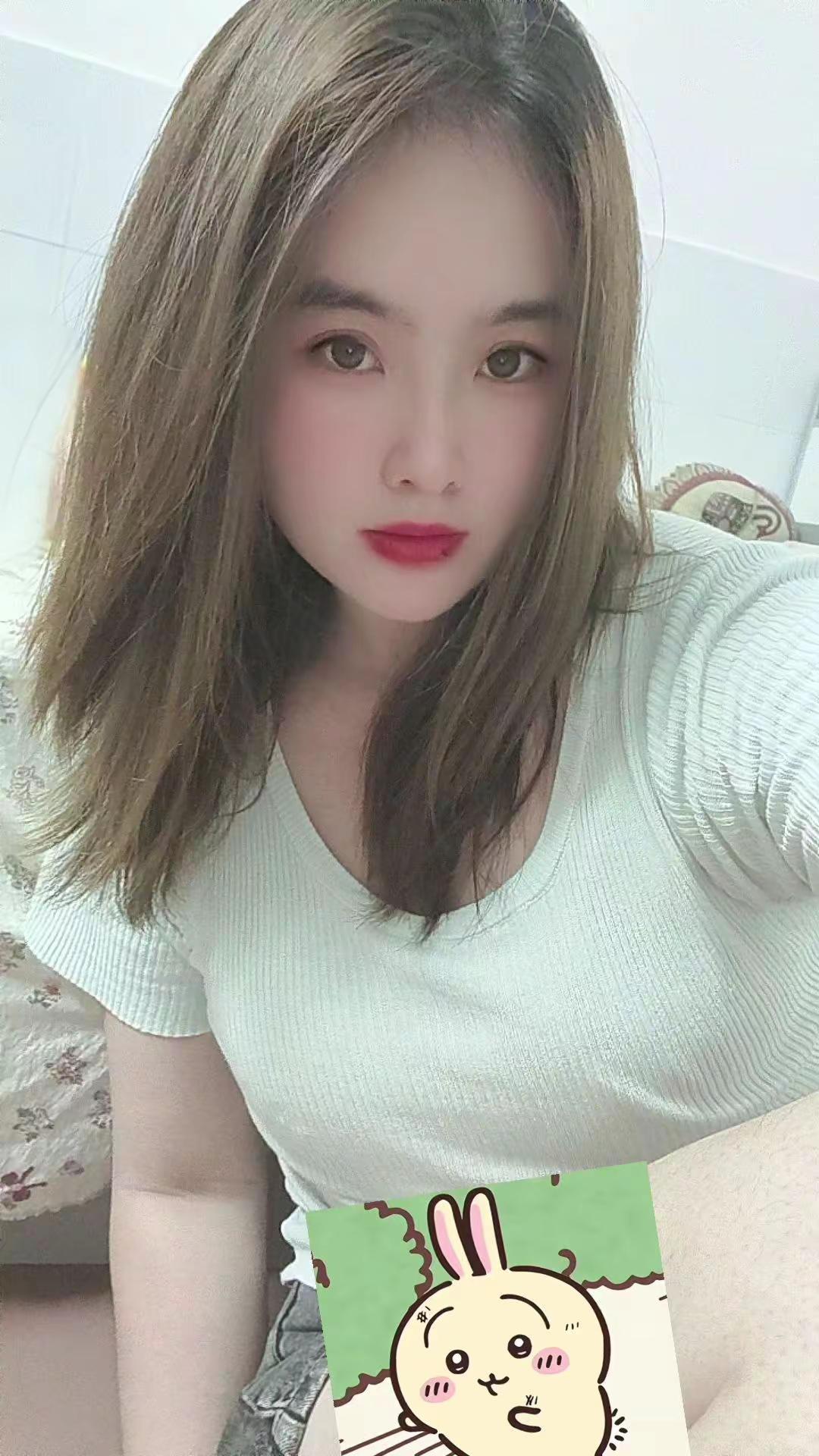 一定要很漂亮才会被偏爱吗 颜值控还是感觉控
