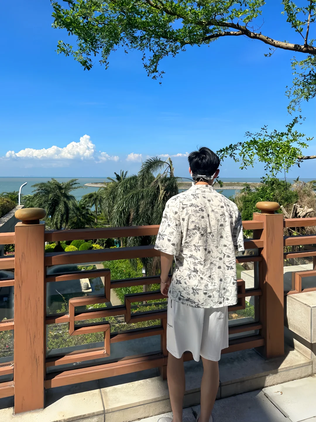 发点朋友圈吃不了的细糠⛱️