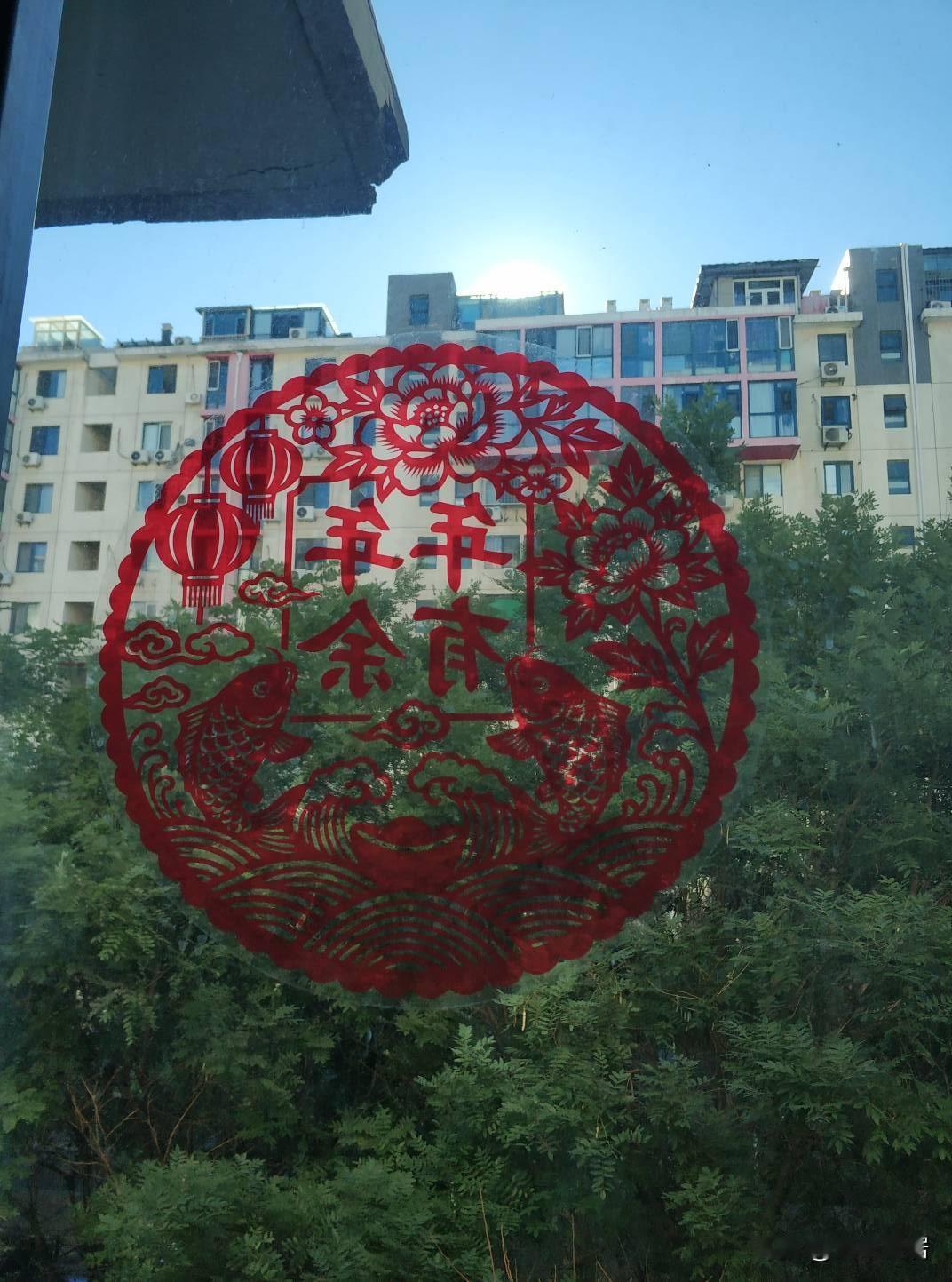 上联:新瓶装老醋，
下联:旧情燃新欢。