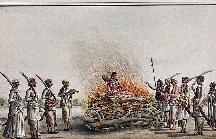 在印度历史上曾经存在着一种名为“萨蒂”的残酷习俗，就是当一个女人的丈夫去世后，这