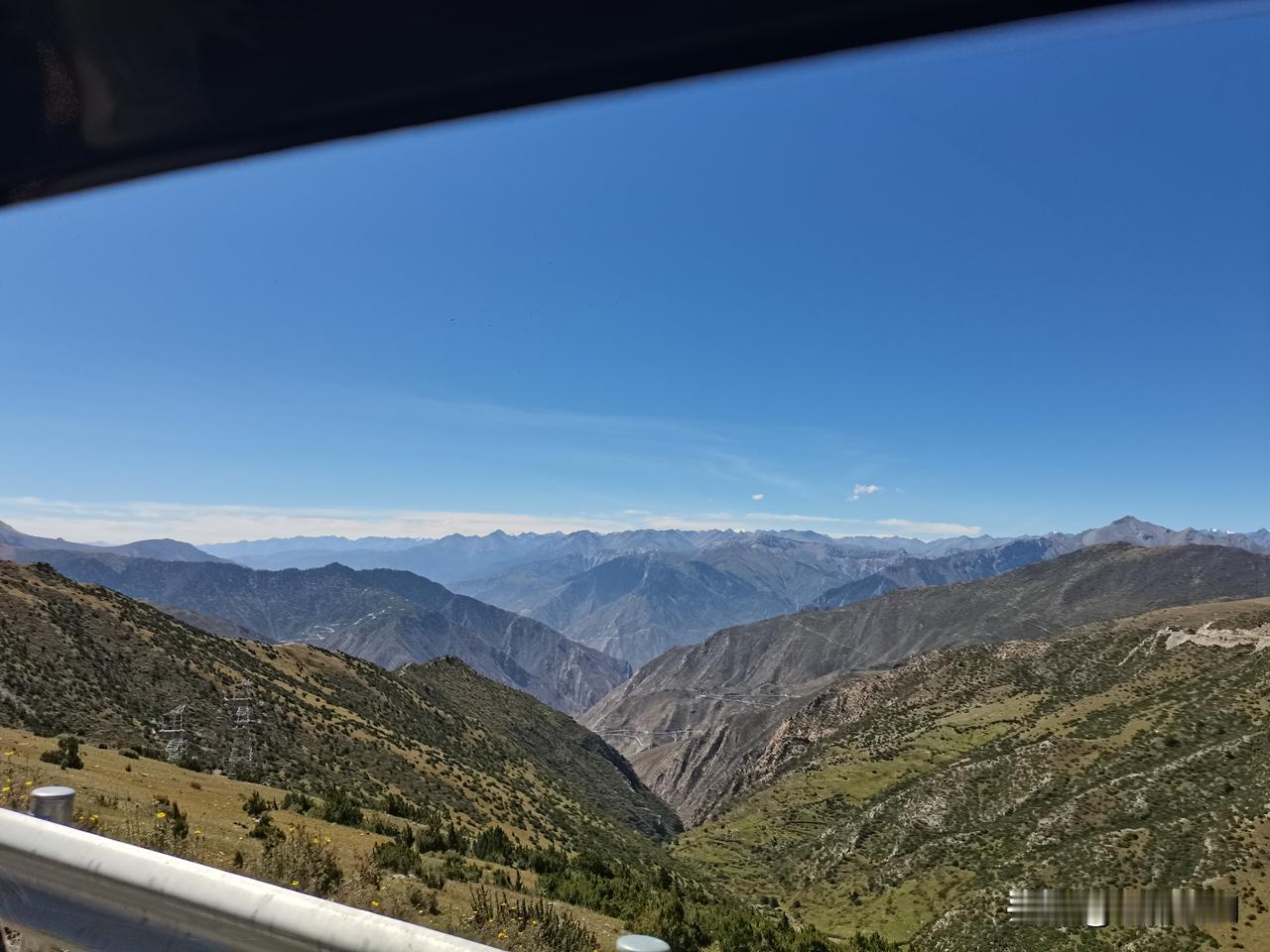 晒一张旅途风景照西藏阿里