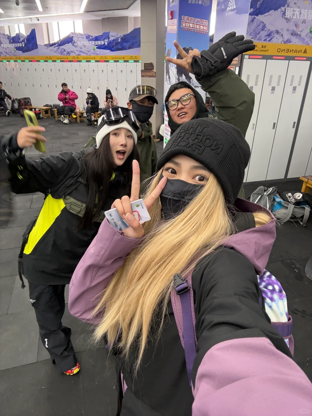 和好朋友去滑雪啦！