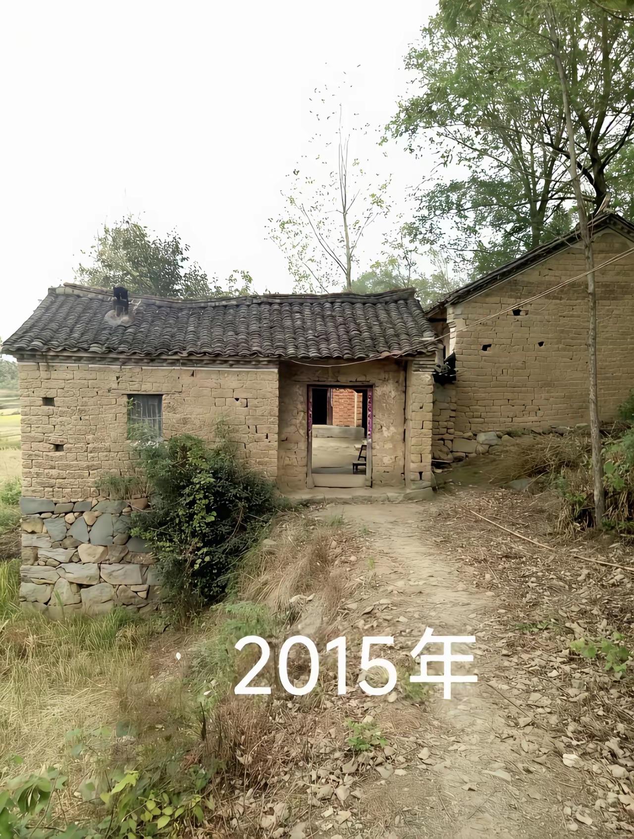 10年的时间，
物是人非，
回不去的时光。
故乡永远的记忆。