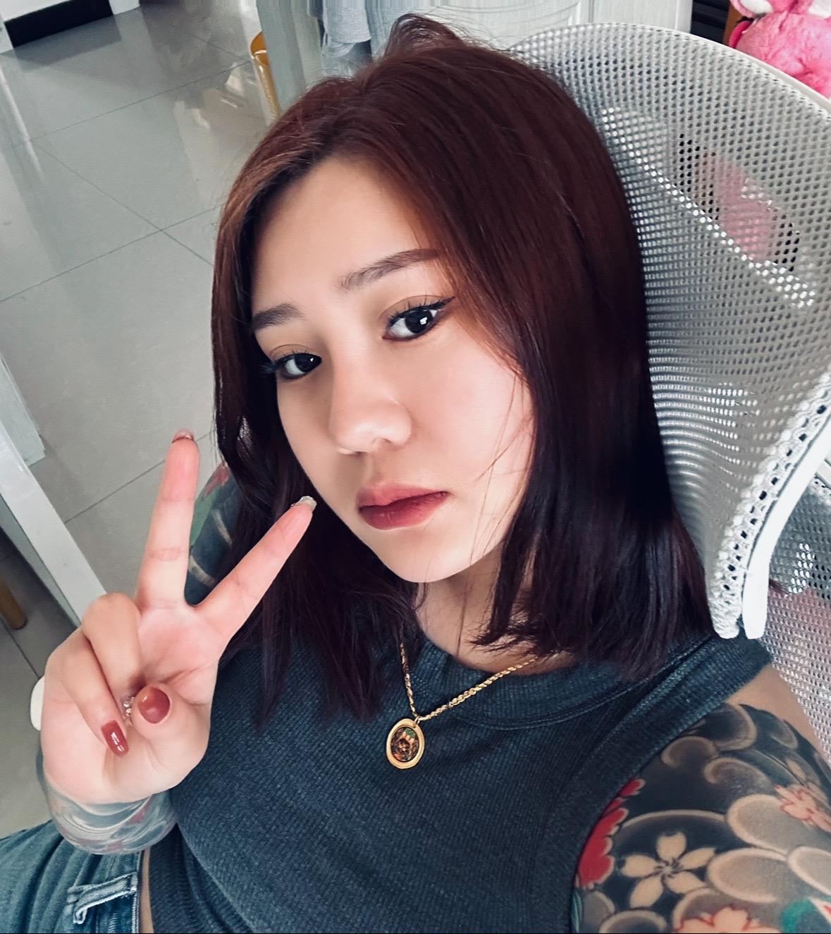 诋毁本来就是一种仰望