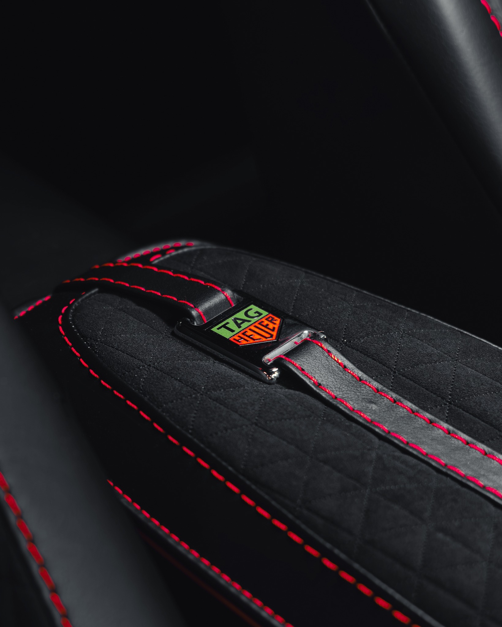 Aston Martin DBS Superleggera "TAG Heuer