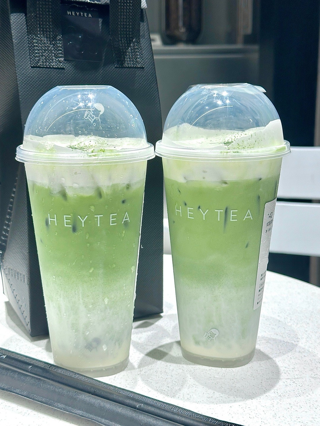 如果幸福是𝐥𝐢𝐯𝐞☆₊⁺🍸🍹🍨 ​​​