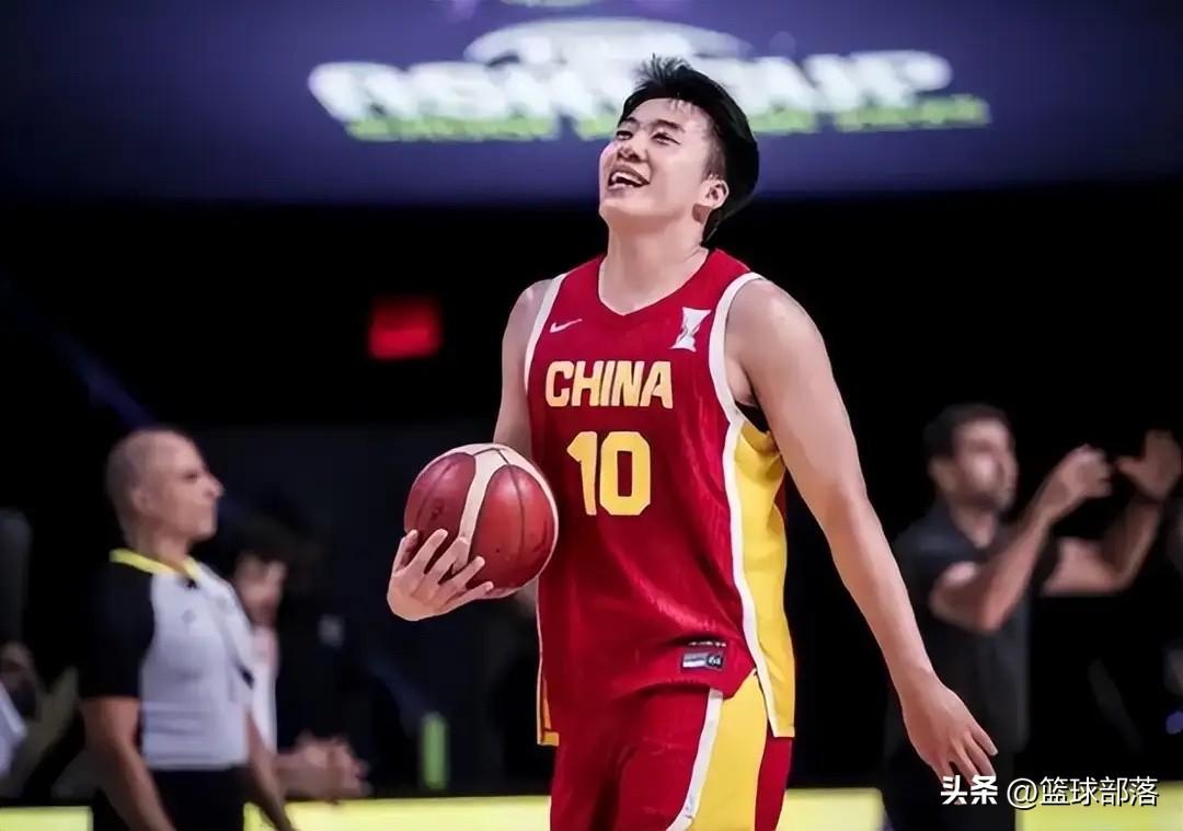王俊杰和渡边雄太谁才是亚洲最强锋线，今晚即将揭晓。今晚19:30举行的男篮世界杯