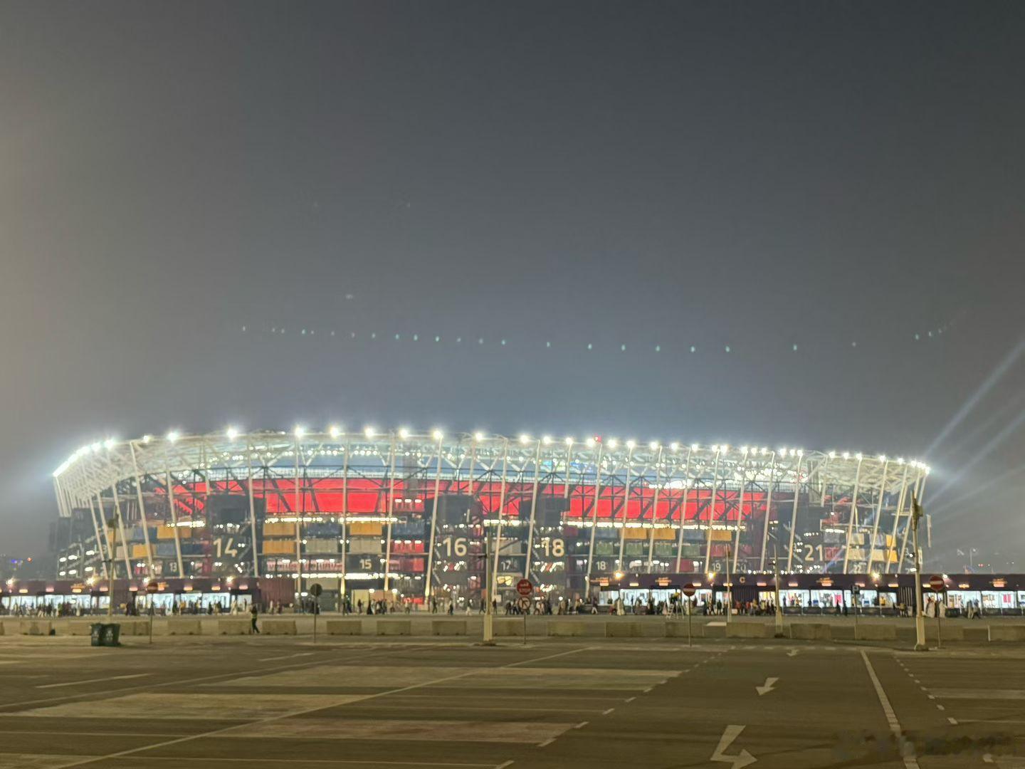 今晚阿拉伯杯伊拉克🇮🇶🆚巴林🇧🇭的比赛，在卡塔尔世界杯的974球场进行