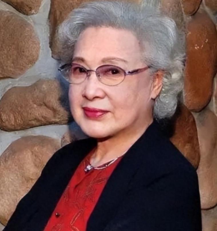 1967年杭州灵隐寺的那棵大树下，陈天国用一根绳索结束了一生。

临终前他特意找