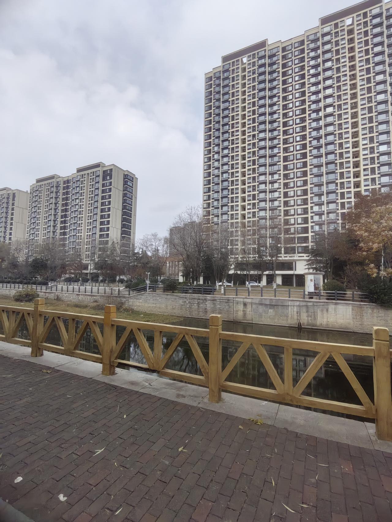 赚钱的的最底层逻辑：他需要的你有