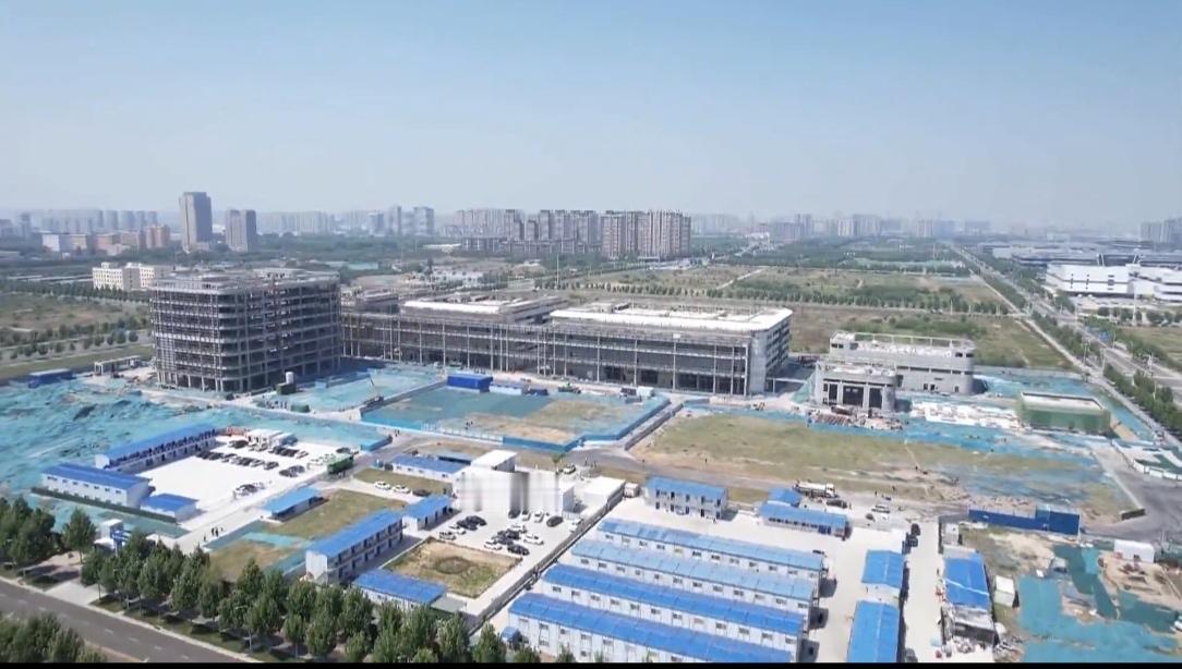 【城市快讯】石家庄超超书记调研检查产业高质量发展


5月1日，利用一天时间调研