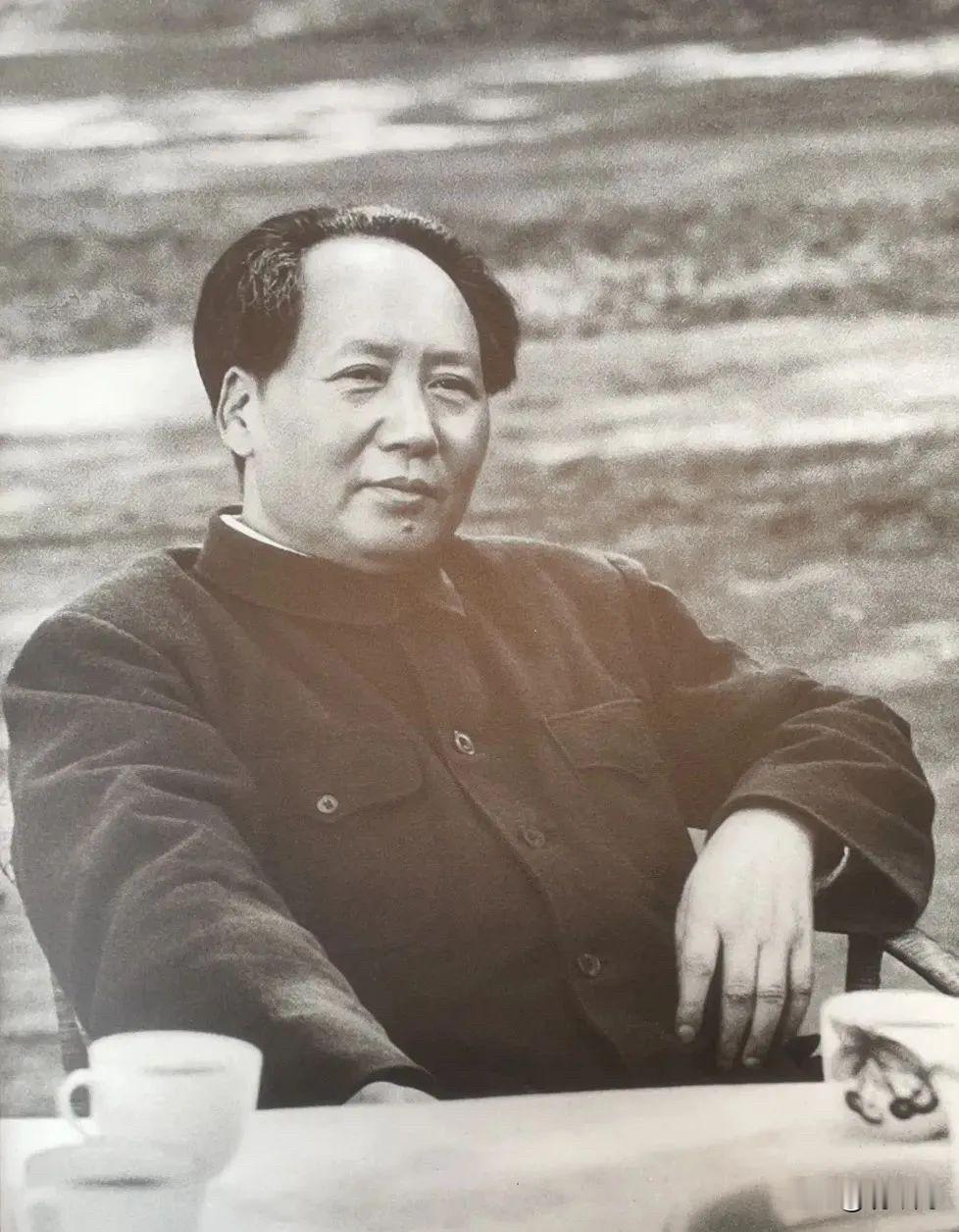 1949年最危险的，不是炮弹。是所有人都觉得“划江而治”很合理——苏联觉得合理，