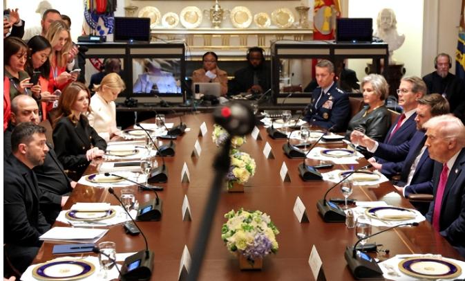 美国高层居然出现巨大分歧！分歧点就在中国！今天中美之间的较量，已经远不是“贸易战