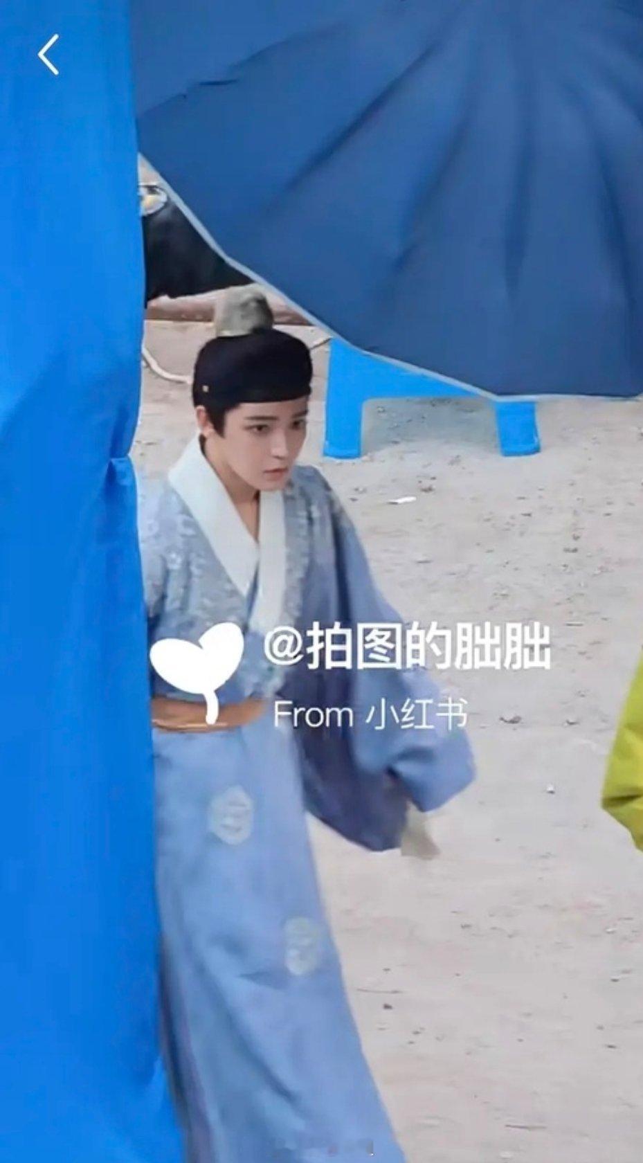 碧血蝉双男主怼脸路透来了，年轻就是好啊 