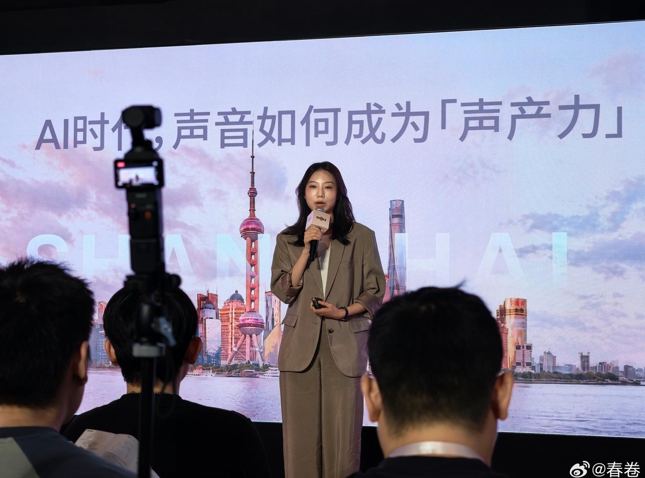 录音，转写，翻译。。。嗯，感觉韶音Open Fit 2 ai感觉是牛马社畜的专用