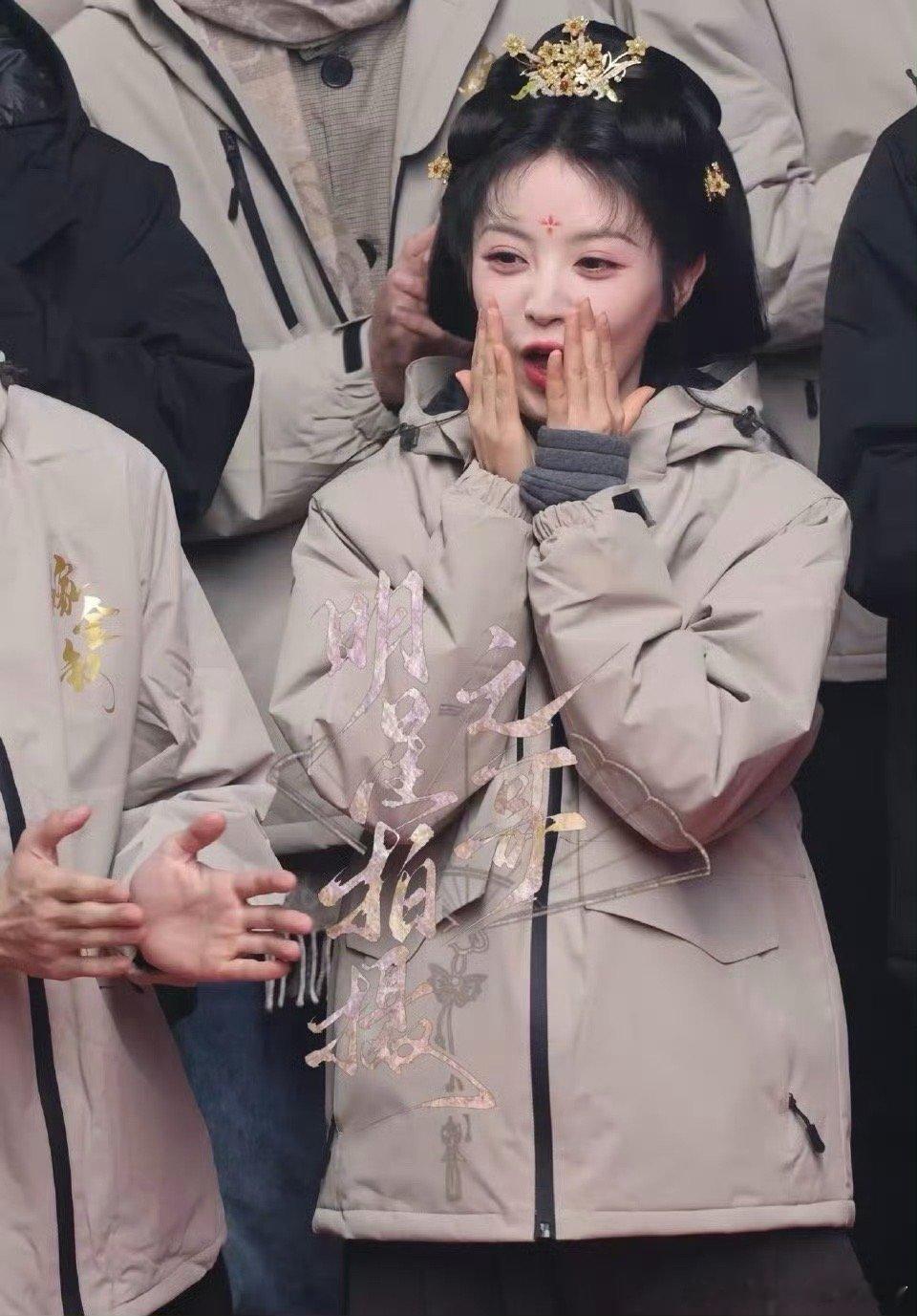 田曦薇嫁金钗出妆路透田曦薇闫桉嫁金钗开机现场照 出妆路透来了 