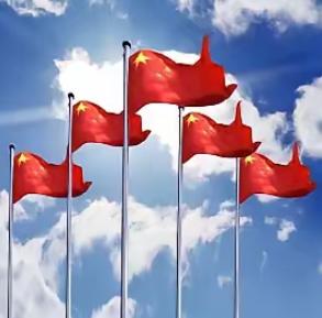 美伊这一场军事较量，彻底提醒全世界警惕中国！它们不约而同地问出了一个极其关键的问