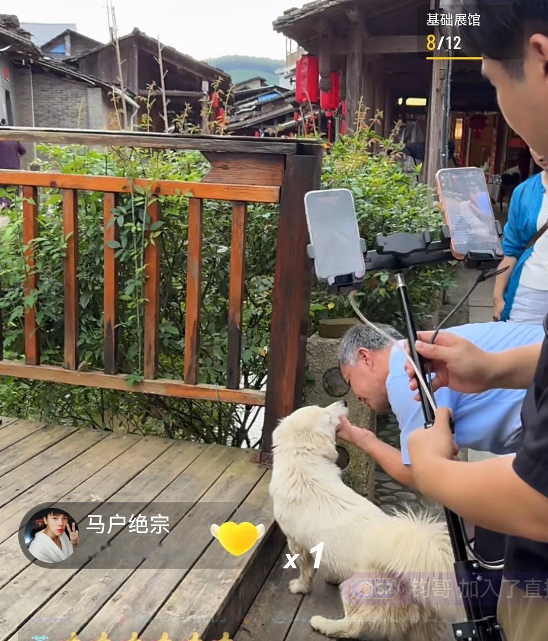 大德之人必有忠诚者守护！沈巍不止是流浪大师，他还堪称“当代孔子”，他的仁慈、悲天