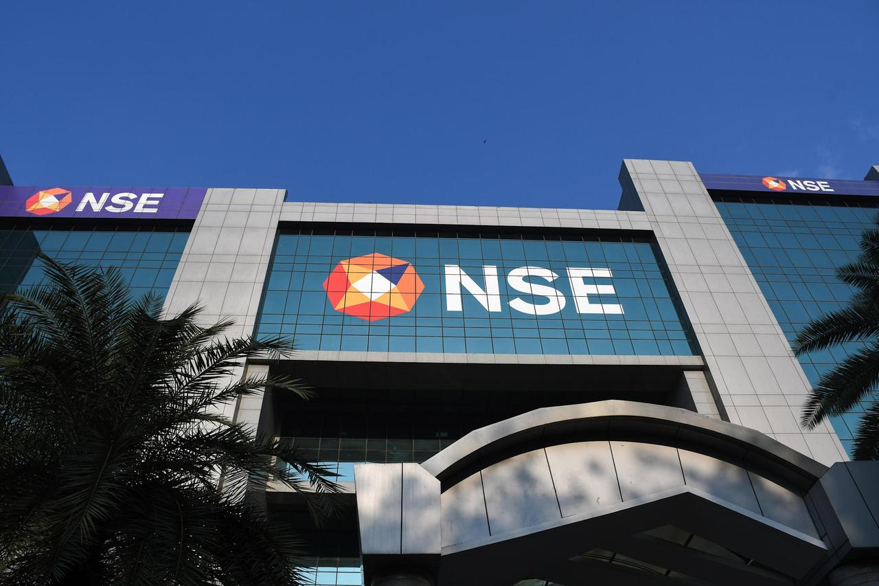 11 月 27 日，印度国家证券交易所（NSE）的 Nifty 50 指数创下历